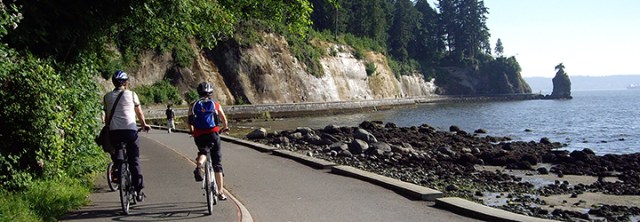 Stanley-Park-Seawall-biking-720-250px.jpg